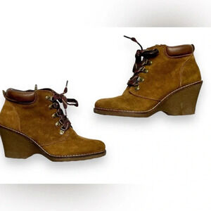 White Mountain Liberty Leather Wedge Booties